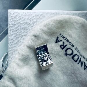 Pandora 2014 limited edition charm diamond bead